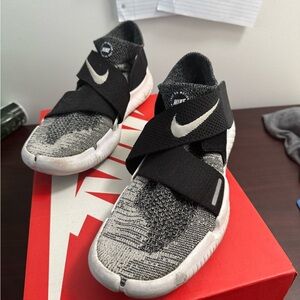 Nike free run size 11